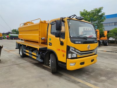 下水道高壓沖洗加抽吸聯(lián)合疏通車(chē)、清洗吸污車(chē)配高壓清洗泵和真空吸污泵